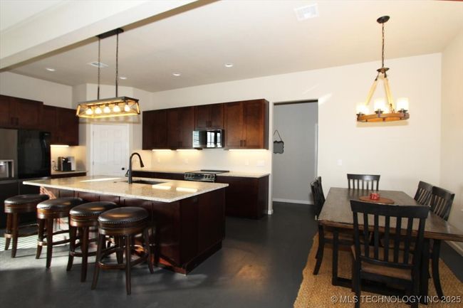 399344 1425 Dr, House other with 4 bedrooms, 3 bathrooms and null parking in Dewey OK | Image 14