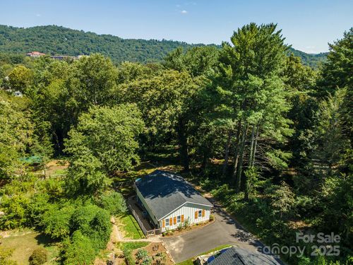 181 Chatham Rd, Asheville, NC, 28804-3307 | Card Image