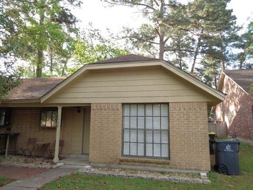 1736 Hazelwood St, Conroe, TX, 77301-4027 | Card Image