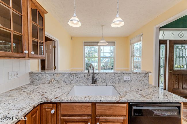 665 Lake Forest Dr Se, House other with 3 bedrooms, 3 bathrooms and 2 parking in Pinehurst NC | Image 10