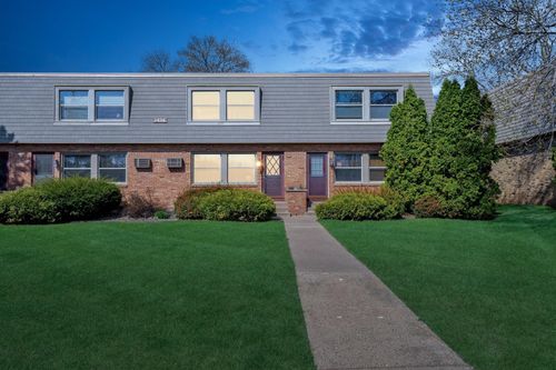 apt-3-1476 21st Ave Nw, New Brighton, MN, 55112-5602 | Card Image