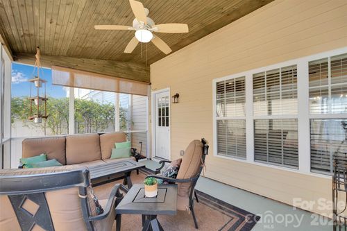 903 White Point Dr, Huntersville, NC, 28078-3406 | Card Image