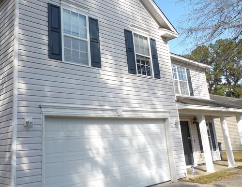 2740 Fernwood Dr, North Charleston, SC, 29406-9054 | Card Image