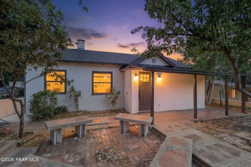 330 S Pleasant St, Prescott, AZ, 86303-4308 | Card Image