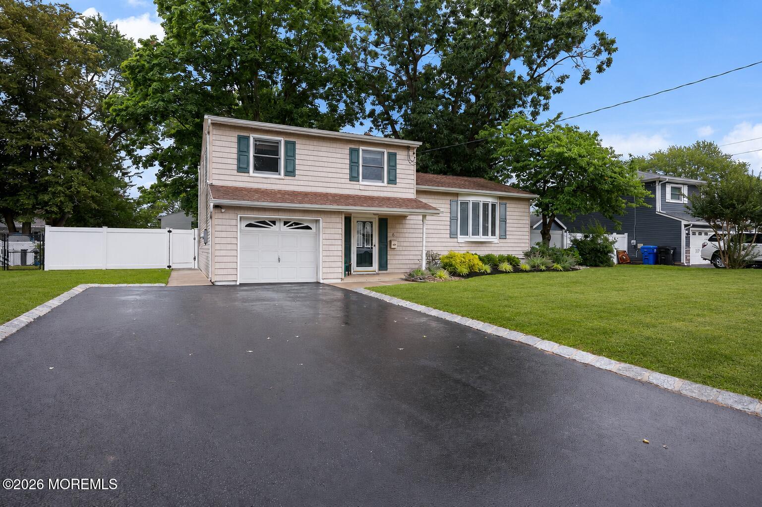 Residential in Middletown 4