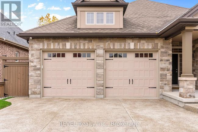 4 Tulip Tree Road, House other with 3 bedrooms, 3 bathrooms and 6 parking in Niagara-on-the-Lake (St. Davids) ON | Image 43