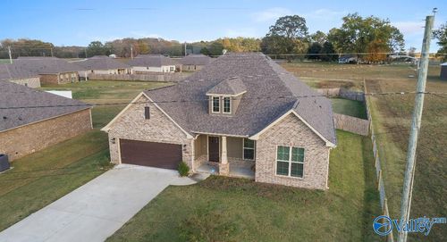 20942 E Limestone Rd, Toney, AL, 35773-8086 | Card Image