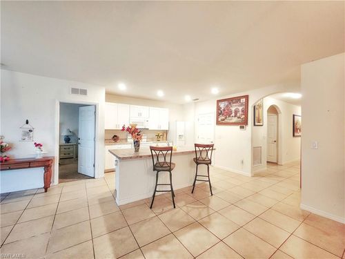 8330 Tortoise Isle Ct, LEHIGH ACRES, FL, 33972-4809 | Card Image