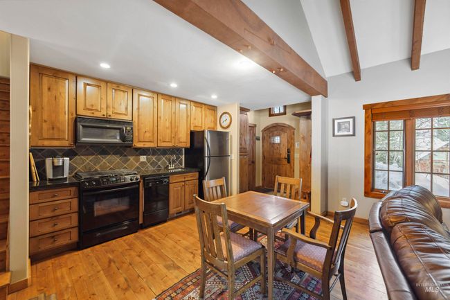 23 Rock Creek Ct, House other with 2 bedrooms, 3 bathrooms and 1 parking in Donnelly ID | Image 6