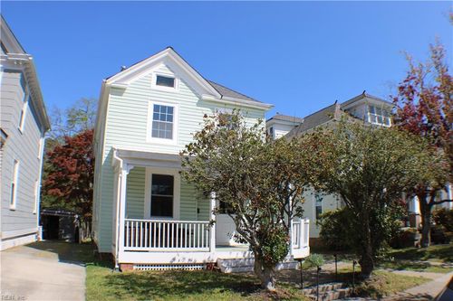 116 Linden Ave, Hampton, VA, 23669-4130 | Card Image