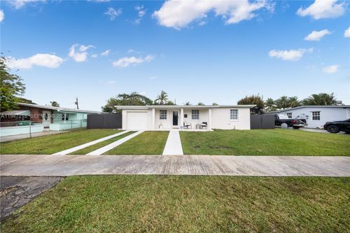 10731 Sw 51st Dr, Miami, FL, 33165-6126 | Card Image