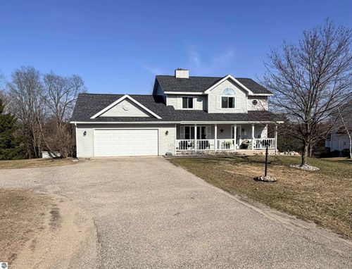 8956 Lamplighter Ln, Cadillac, MI, 49601-9045 | Card Image