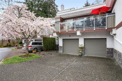 8-1063 Valewood Trail, Saanich, BC, V8X5G5 | Card Image