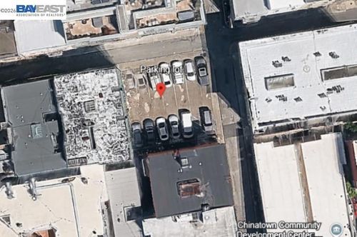 65 65 Fresno St, San Francisco, CA, 94133 | Card Image