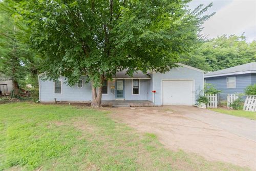 724 S Kings Street, Stillwater, OK, 74074-0000 | Card Image