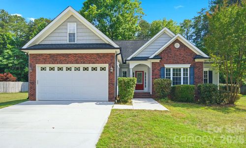 330 Camelot Rd, Salisbury, NC, 28147-8933 | Card Image