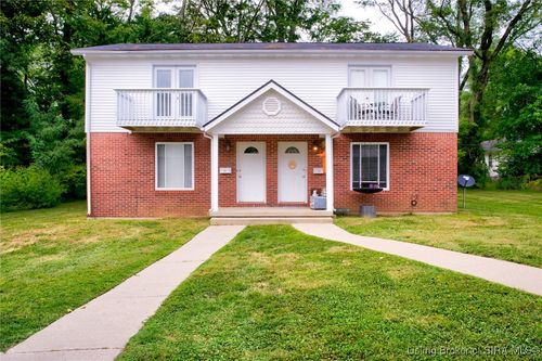 1387 High St, Charlestown, IN, 47111-1348 | Card Image