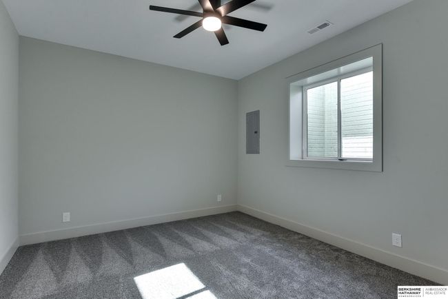 11106 N 161 St St, House other with 5 bedrooms, 3 bathrooms and 3 parking in Bennington NE | Image 52