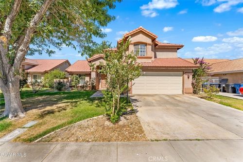 43329 Denmore Ave, Lancaster, CA, 93535-4767 | Card Image