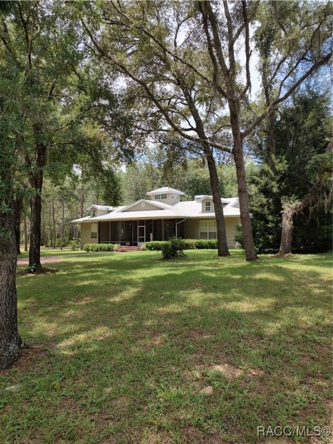 7802 Fairwind Loop, House other with 3 bedrooms, 2 bathrooms and 2 parking in Hernando FL | Image 49
