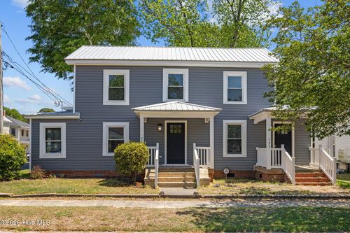 723 & 725 N Market St, Washington, NC, 27889-4449 | Card Image