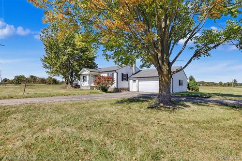 7504 Meisner Rd, Casco, MI, 48064-3303 | Card Image