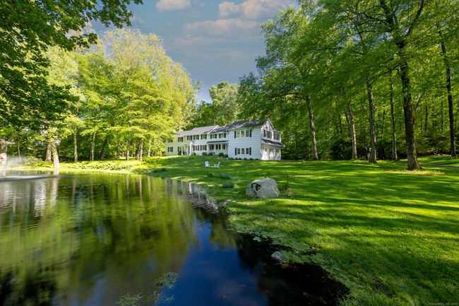 148 W Hills Rd, House other with 5 bedrooms, 5 bathrooms and null parking in New Canaan CT | Image 33