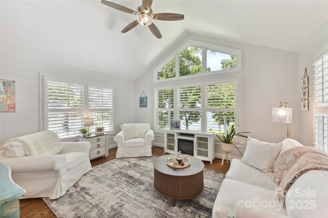 7010 Coventry Ct, House other with 4 bedrooms, 4 bathrooms and null parking in Tega Cay SC | Image 24