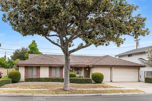 2517 E Gelid Ave, Anaheim, CA, 92806-5004 | Card Image