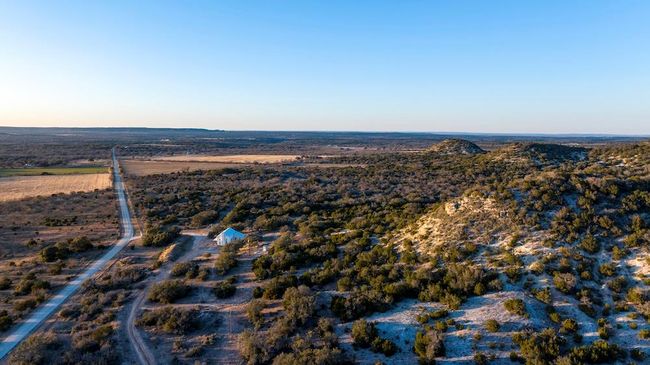 792 Langes Mill Rd, Home with 3 bedrooms, 3 bathrooms and null parking in Doss TX | Image 69