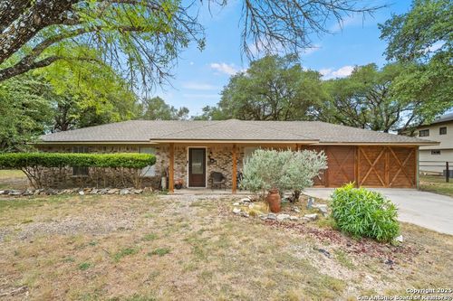 941 Park View Loop, Canyon Lake, TX, 78133-3987 | Card Image
