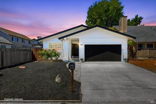 1462 Jasmine Cir, Rohnert Park, CA, 94928-2922 | Card Image