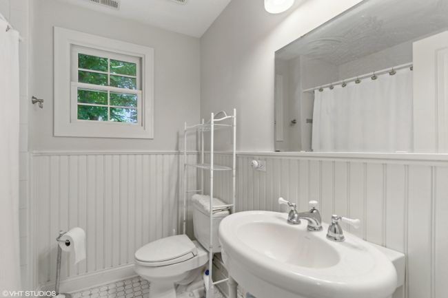 Some pictures may be virtually staged. | Image 20