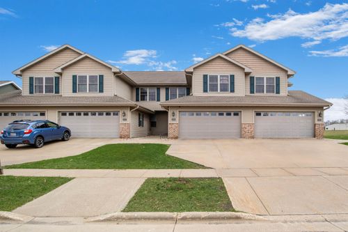 3-1028 20th St, Prairie Du Sac, WI, 53578-2113 | Card Image