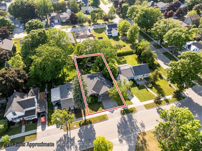 186 Hincks St, House other with 2 bedrooms, 2 bathrooms and 4 parking in Goderich ON | Image 35