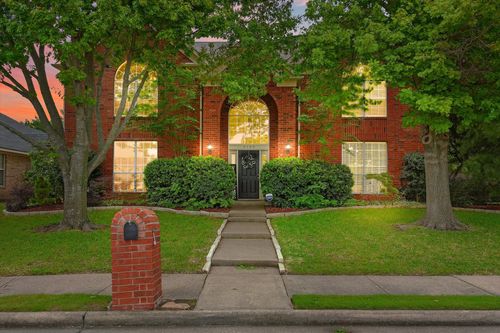 3100 Creek Crossing Rd, Mesquite, TX, 75181-1526 | Card Image