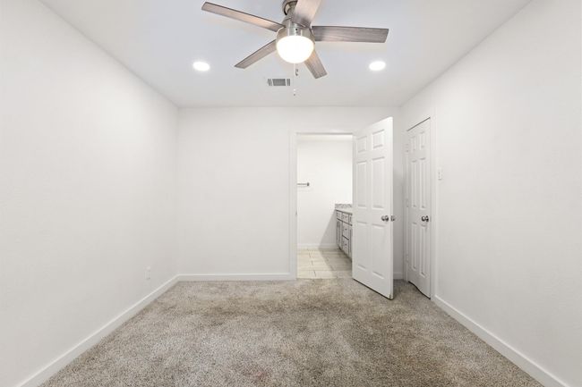 2626 Druid St, House other with 4 bedrooms, 2 bathrooms and 2 parking in Houston TX | Image 12