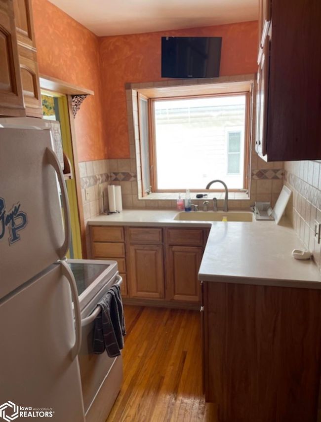 304 S Market St, House other with 3 bedrooms, 2 bathrooms and null parking in Rock port MO | Image 16