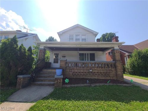 4902 E 109th St, Garfield Heights, OH, 44125-2231 | Card Image