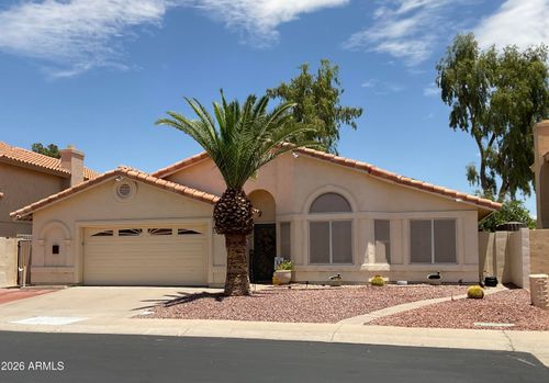 7640 W Tonto Dr, Glendale, AZ, 85308-6069 | Card Image