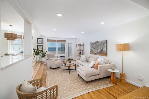 3aa-522 Shore Rd, Long Beach, NY, 11561-4545 | Card Image