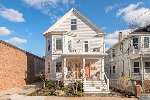 1-8 Lafayette St, Arlington, MA, 02474-8723 | Card Image