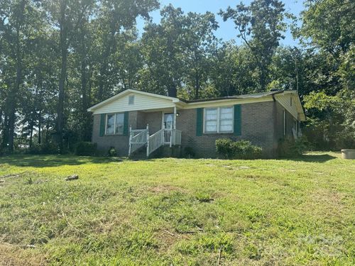 158 Dogwood Dr, Ellenboro, NC, 28040-7653 | Card Image