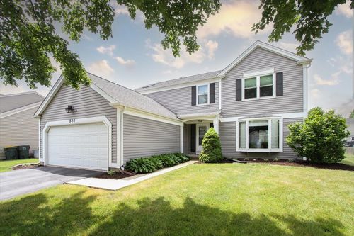 886 Farm Glen Ln, Carol Stream, IL, 60188-2939 | Card Image