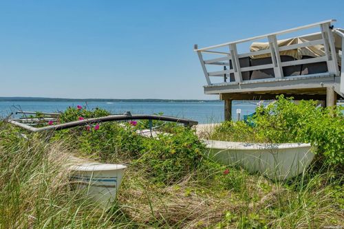 21 Scallop Ln, S Jamesport, NY, 11970-2033 | Card Image
