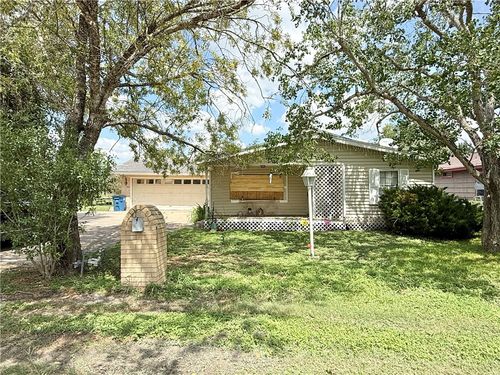 1006 Touchstone, Sinton, TX, 78387-5607 | Card Image