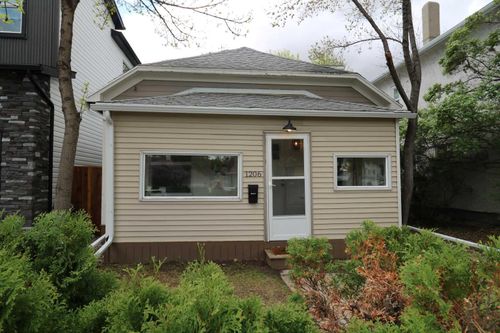 1206 5a Avenue S, Lethbridge, AB, T1J0Y2 | Card Image