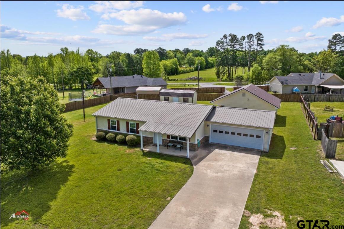 Wady Loop, Gladewater, TX 75647