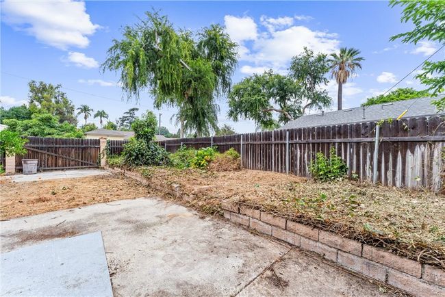 1050 La Mirada St, House other with 3 bedrooms, 1 bathrooms and 2 parking in La Habra CA | Image 44