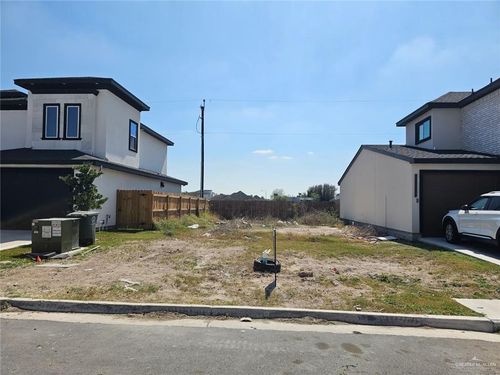 2600 E Solar Drive, Mission, TX, 78574 | Card Image